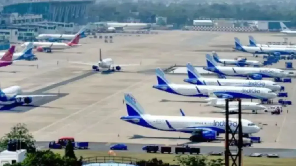 Afghan Aircraft Lands on Wrong Runway at Delhi Airport; Major Accident Avoided, DGCA Orders Probe