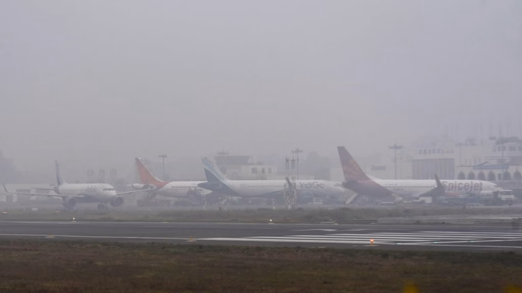 152 Flights Cancelled at Delhi Airport as Dense Fog and Smog Disrupt Operations