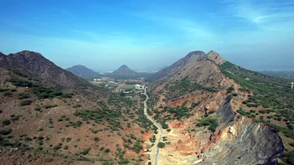 Aravalli Hills Controversy Explained: Why the Ancient Range Matters for India’s Climate